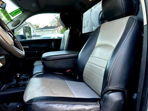 Used 2011 RAM 4500 4x4 Regular Cab w/ PWR & Remote Entry Group image 20