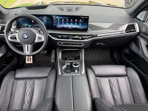 Used 2026 BMW X5 M60i AWD/4WD image 14