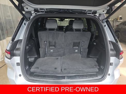 Used 2024 Jeep Grand Cherokee L Limited w/ Luxury Tech Group II AWD/4WD image 14