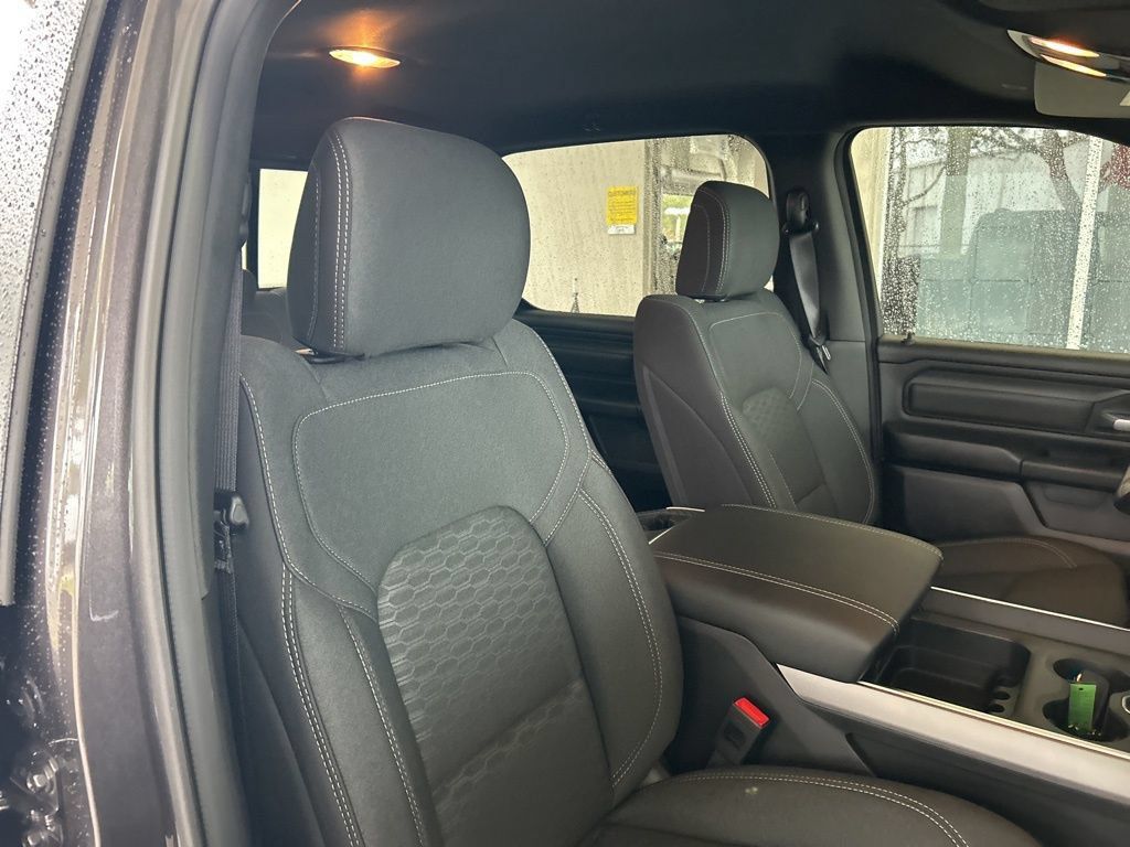 New 2025 RAM 1500 Tradesman AWD/4WD image 21