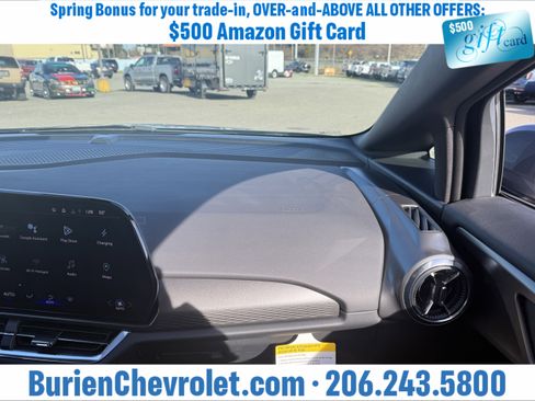 New 2026 Chevrolet Equinox EV LT image 24