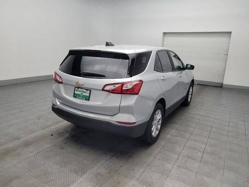 Used 2020 Chevrolet Equinox LS w/ LS Convenience Package image 9