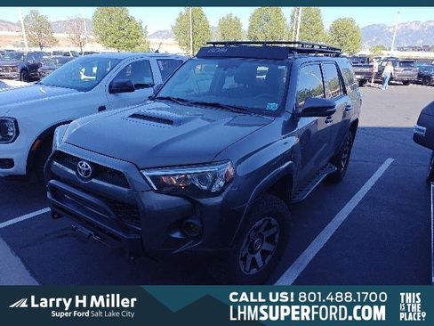 Used 2018 Toyota 4Runner TRD Off-Road Premium AWD/4WD image 1