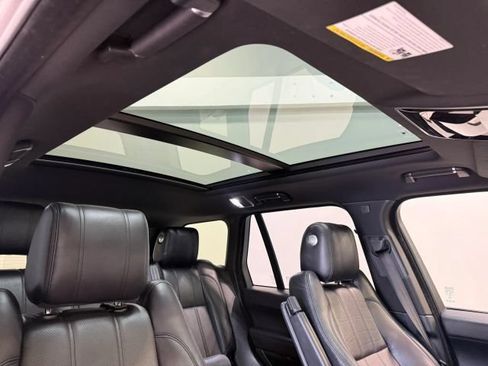Used 2016 Land Rover Range Rover Supercharged AWD/4WD image 32