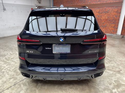 Certified 2024 BMW X5 xDrive40i w/ M Sport Package AWD/4WD image 4