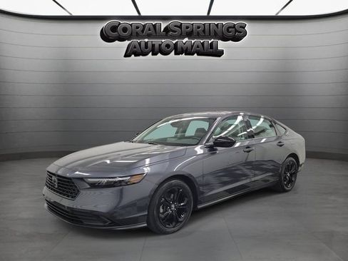 Used 2025 Honda Accord SE image 3