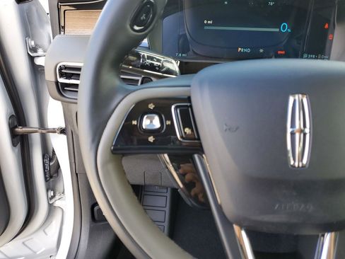 New 2026 Lincoln Corsair Grand Touring AWD/4WD image 24