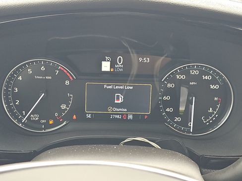 Used 2025 Cadillac XT5 Premium Luxury AWD/4WD image 4