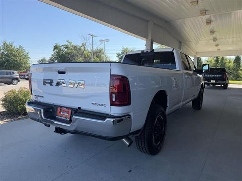 New 2026 RAM 3500 Laramie AWD/4WD image 25