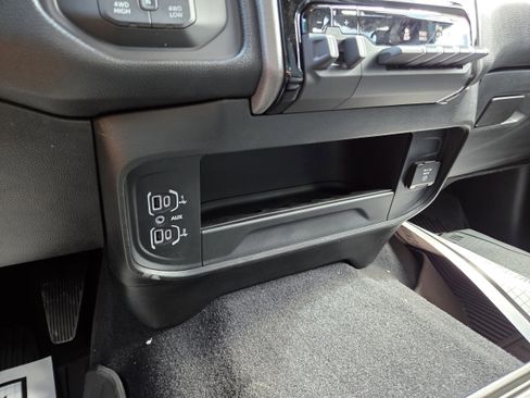 New 2026 RAM 2500 Tradesman image 31