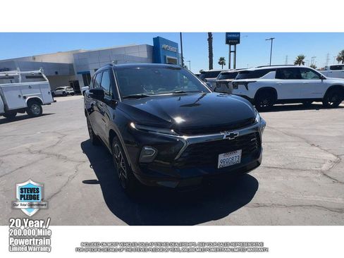 Certified 2024 Chevrolet Blazer RS w/ Driver Confidence II Package FWD image 3