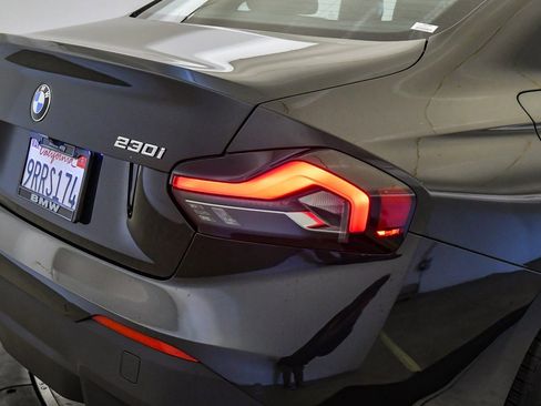 Used 2025 BMW 230i Coupe w/ Convenience Package image 13