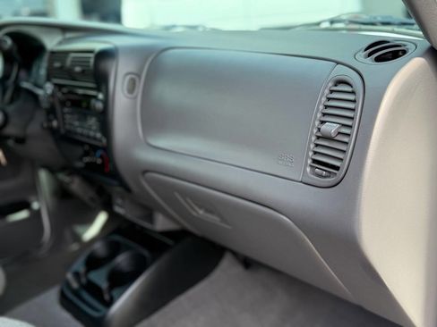 Used 2001 Ford Ranger XLT image 78