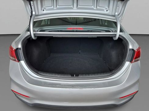 Used 2019 Hyundai Accent SE FWD image 27
