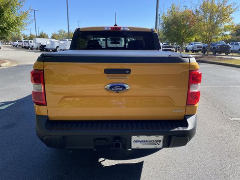 Used 2023 Ford Maverick Lariat w/ Equipment Group 500A Standard image 8