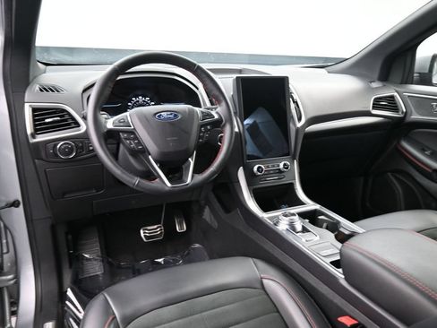 Used 2023 Ford Edge ST-Line AWD/4WD image 12
