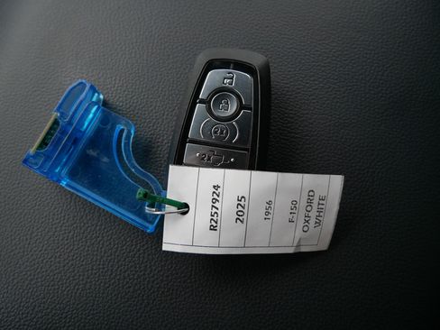 New 2025 Ford F150 XLT w/ Equipment Group 302A MID image 34