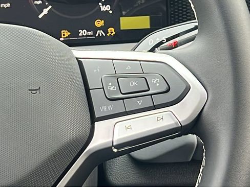 New 2026 Volkswagen Tiguan SE AWD/4WD image 20