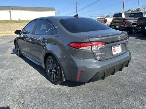 Certified 2025 Toyota Corolla SE image 25