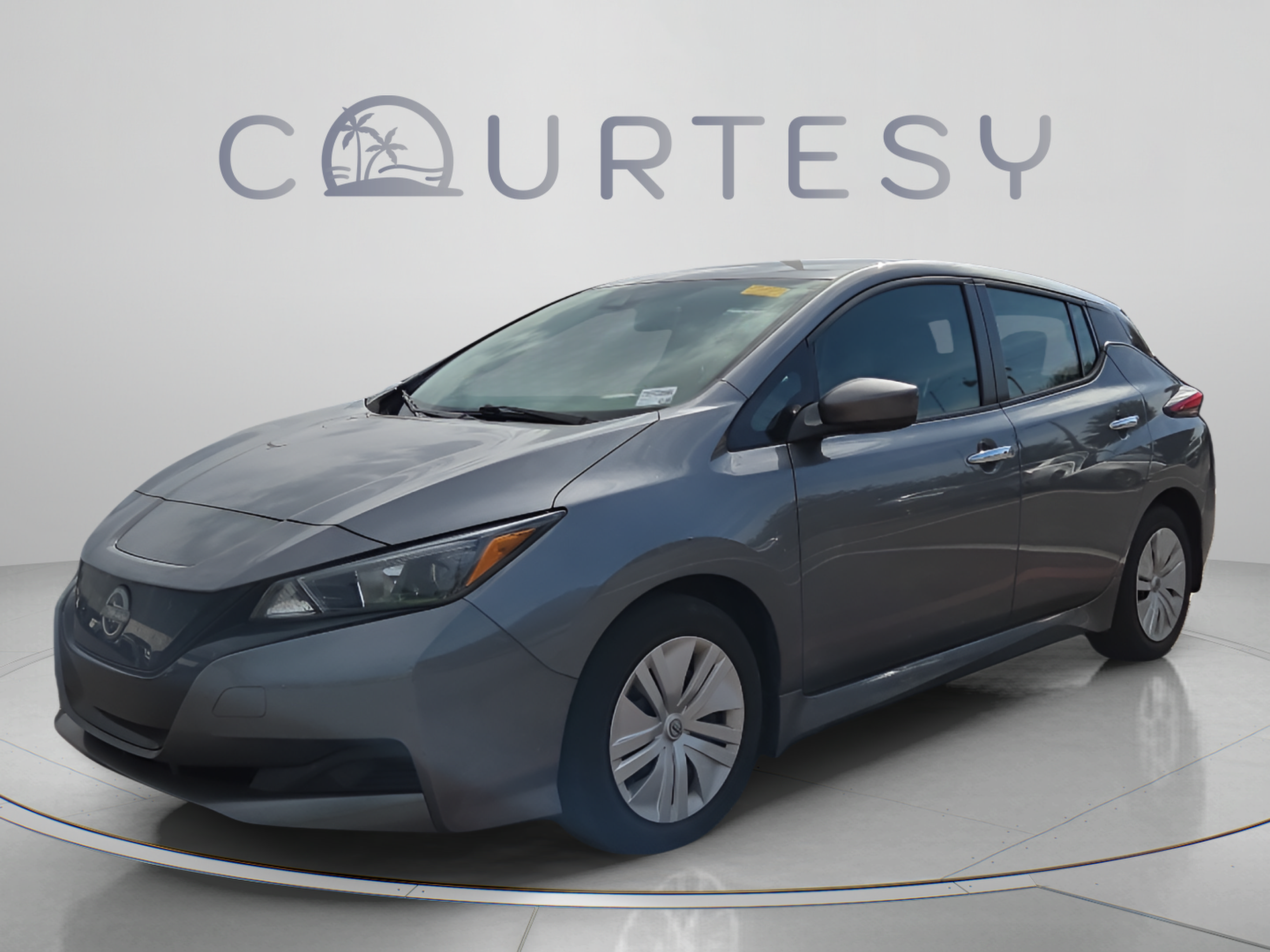 Used 2023 Nissan Leaf S FWD image 1