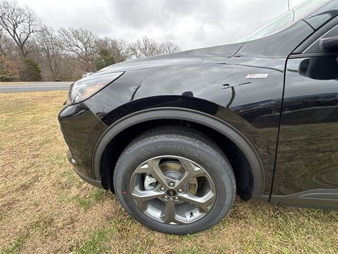 New 2026 Ford Escape ST-Line Select w/ Equipment Group 401A image 10