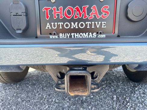 Used 2024 Chevrolet Silverado 1500 Custom AWD/4WD image 35