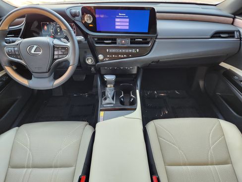 Used 2024 Lexus ES 350 w/ Luxury Package image 35