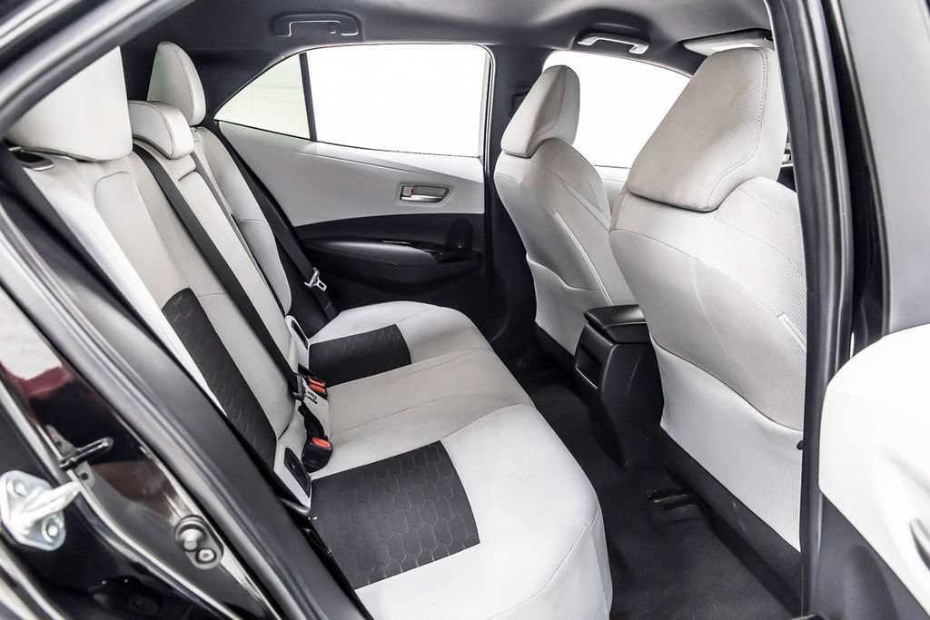 Used 2020 Toyota Corolla SE w/ SE Preferred Package FWD image 34