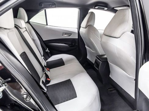 Used 2020 Toyota Corolla SE w/ SE Preferred Package FWD image 34