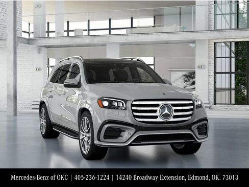 New 2026 Mercedes-Benz GLS 580 4MATIC image 9
