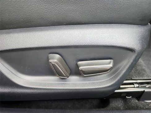 Used 2023 Toyota Camry XSE image 41