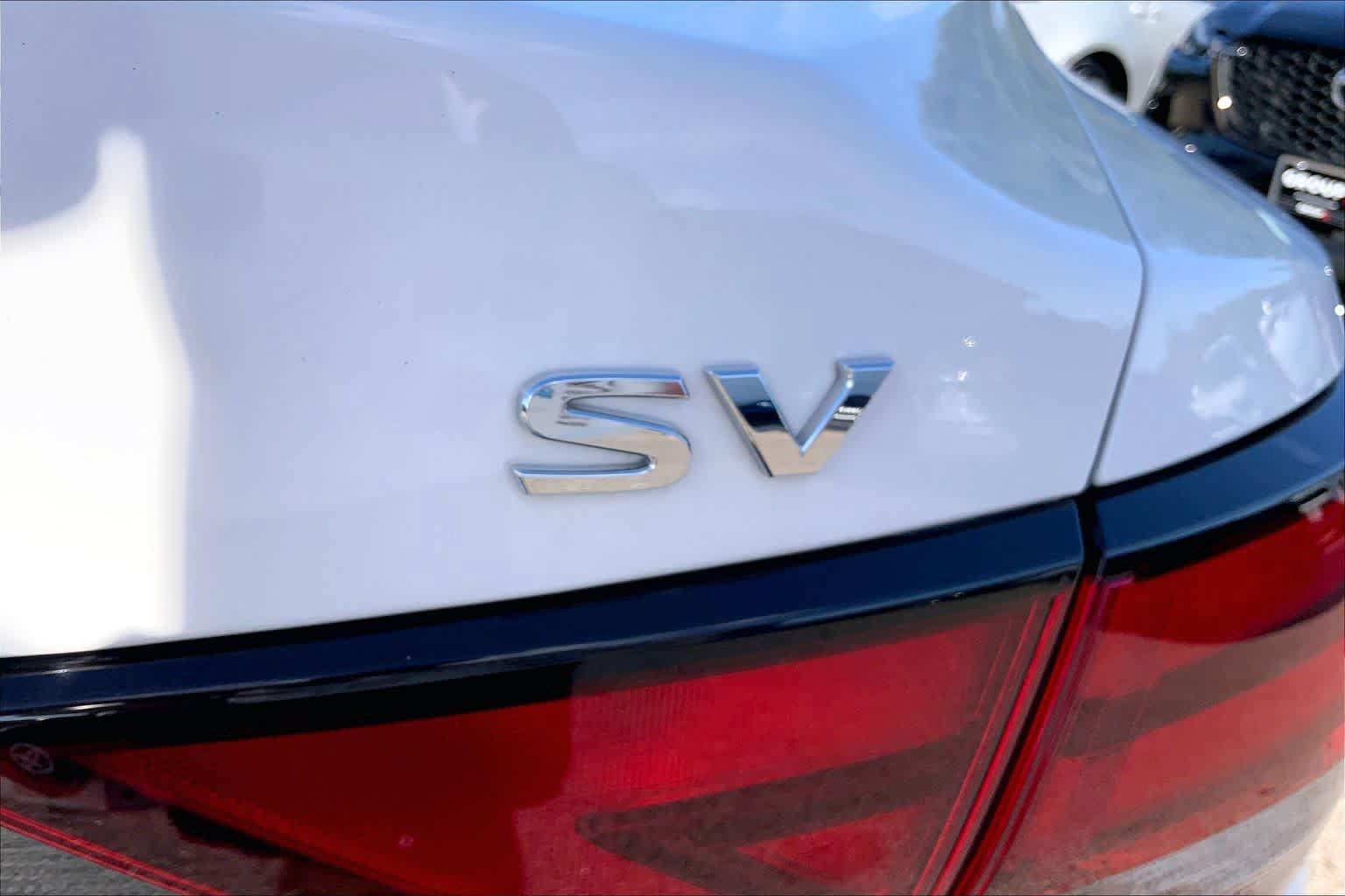 Used 2024 Nissan Sentra SV FWD image 10