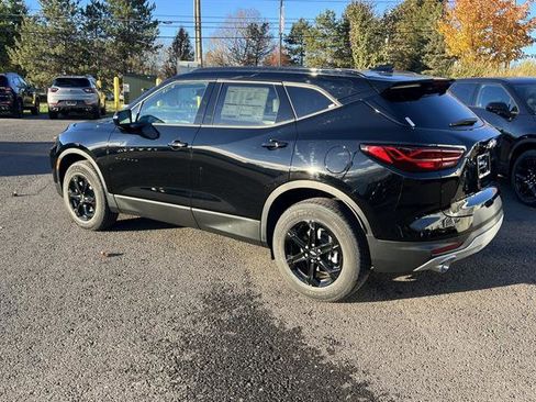 New 2026 Chevrolet Blazer LT image 3