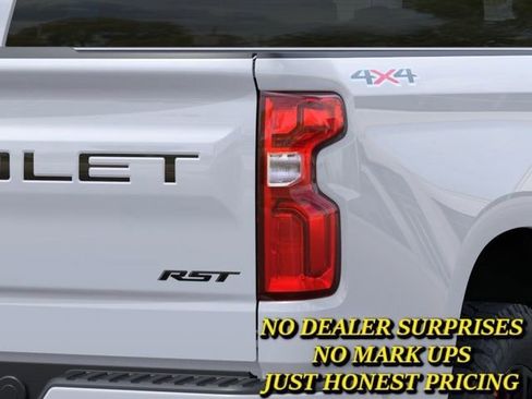 New 2026 Chevrolet Silverado 1500 RST w/ Redline Edition AWD/4WD image 11