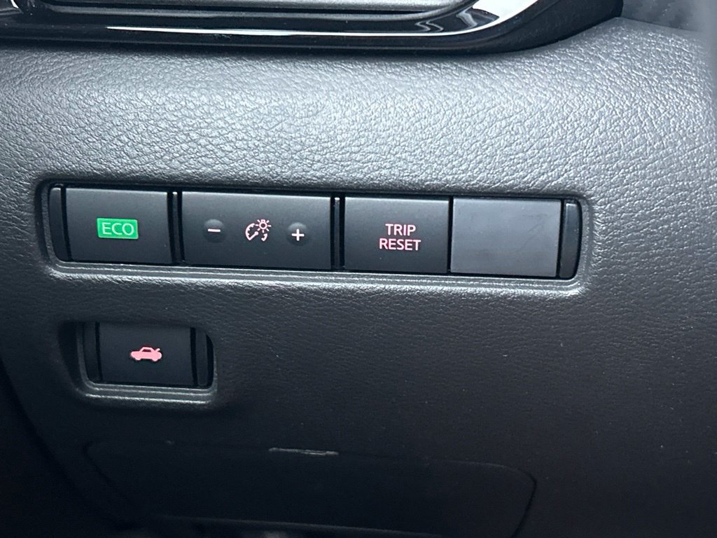 Certified 2024 Nissan Sentra SV w/ Lighting Package FWD image 30
