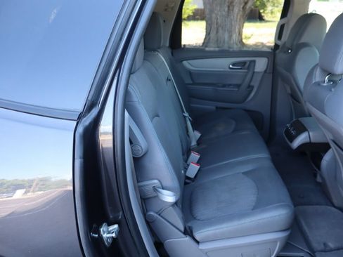 Used 2016 Chevrolet Traverse LS AWD/4WD image 23