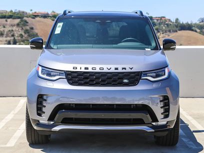 New 2025 Land Rover Discovery Dynamic SE