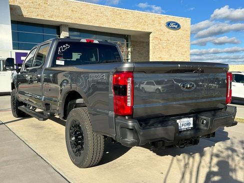 New 2026 Ford F350 Lariat w/ Black Appearance Package image 35