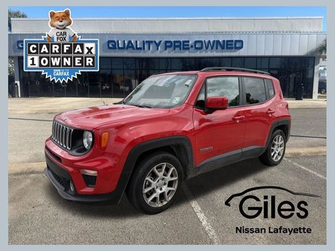 Used 2019 Jeep Renegade Latitude FWD image 1