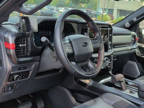 Used 2025 Ford F150 Raptor AWD/4WD image 12