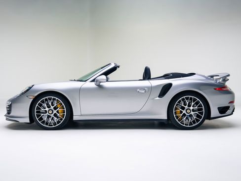 Used 2016 Porsche 911 Turbo S image 13