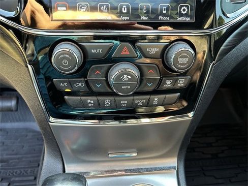 Certified 2020 Jeep Grand Cherokee Altitude image 21