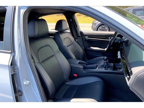 Used 2024 Honda Civic Sport Touring image 7