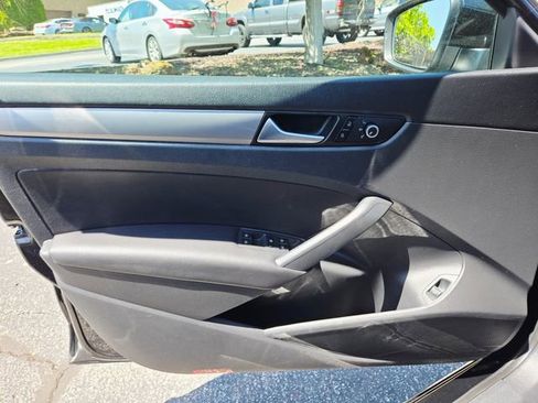 Used 2015 Volkswagen Passat 1.8T Limited Edition FWD image 29