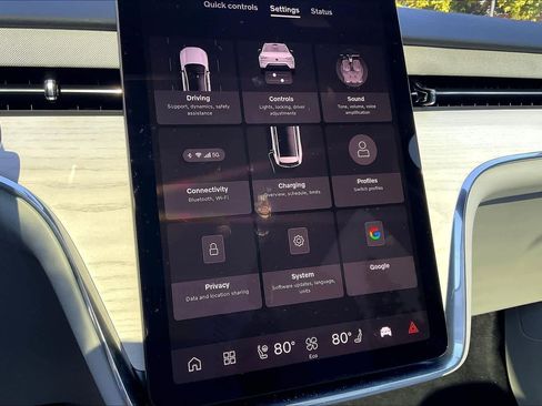 New 2025 Volvo EX90 Plus w/ Protection Package Premier image 22