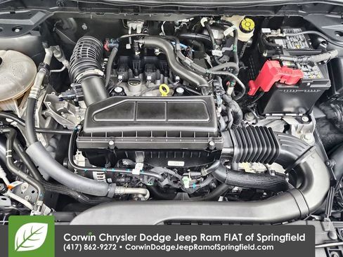 Used 2025 Ford Escape Active AWD/4WD image 32
