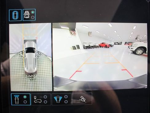 New 2026 GMC Acadia AT4 w/ Luxury Package image 5