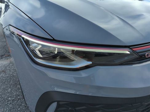 New 2026 Volkswagen GTI SE image 17