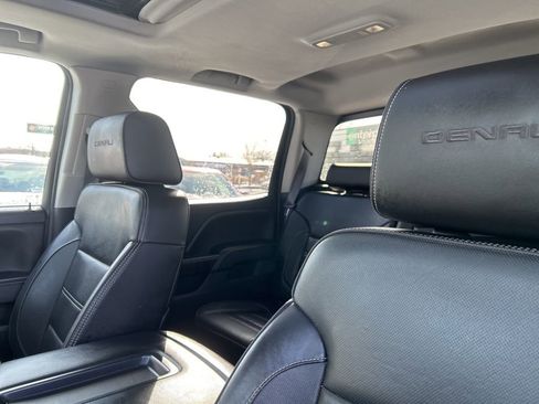 Used 2015 GMC Sierra 2500 Denali w/ Duramax Plus Package image 11
