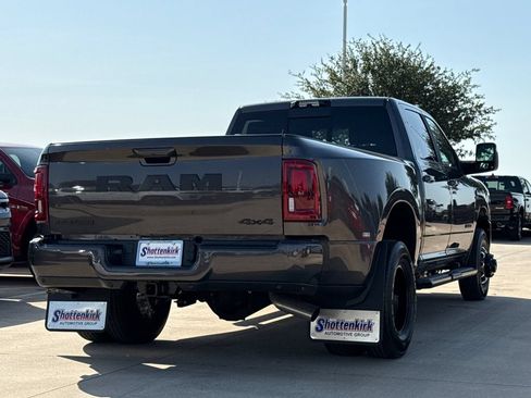 New 2026 RAM 3500 Laramie w/ Night Edition AWD/4WD image 9